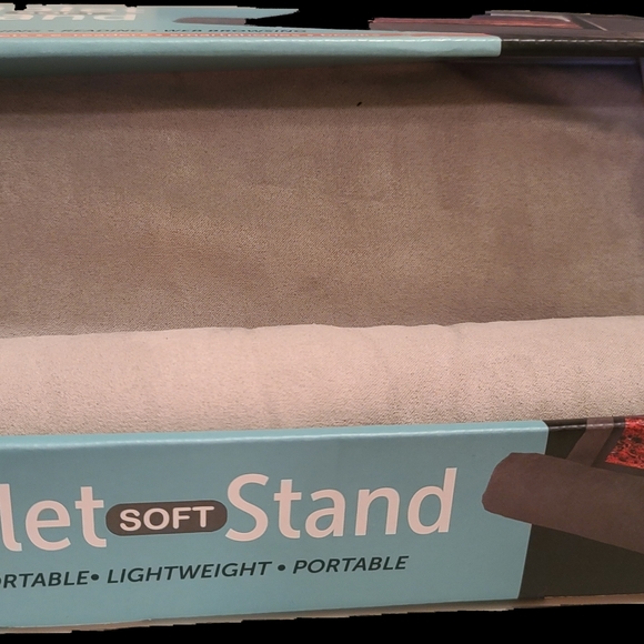 Brand new tablet soft stand - Picture 6 of 6